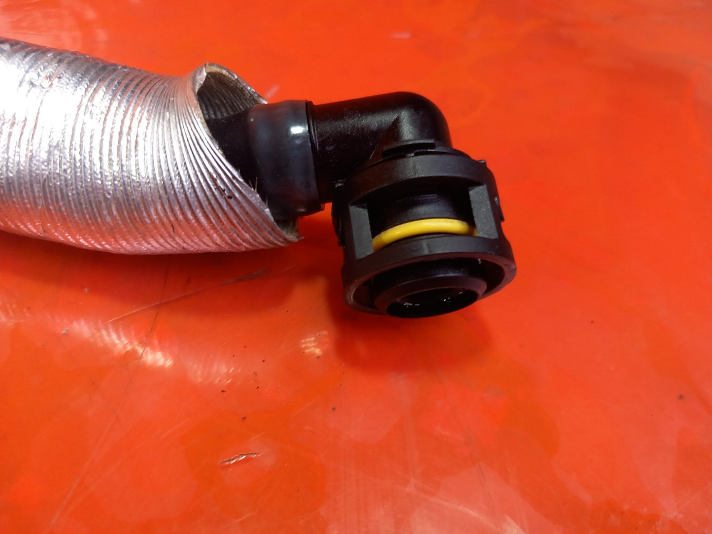 2025 Land Rover Defender L663 Breather Hose Pipe LK62-9K617-BB Warranty A396 - Image 6