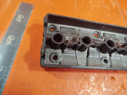 ✅2013 YAMAHA XJ6 F DIVERSION PETROL CYLINDER HEAD ENGINE PART ROCKER COVER A184 - Image 12