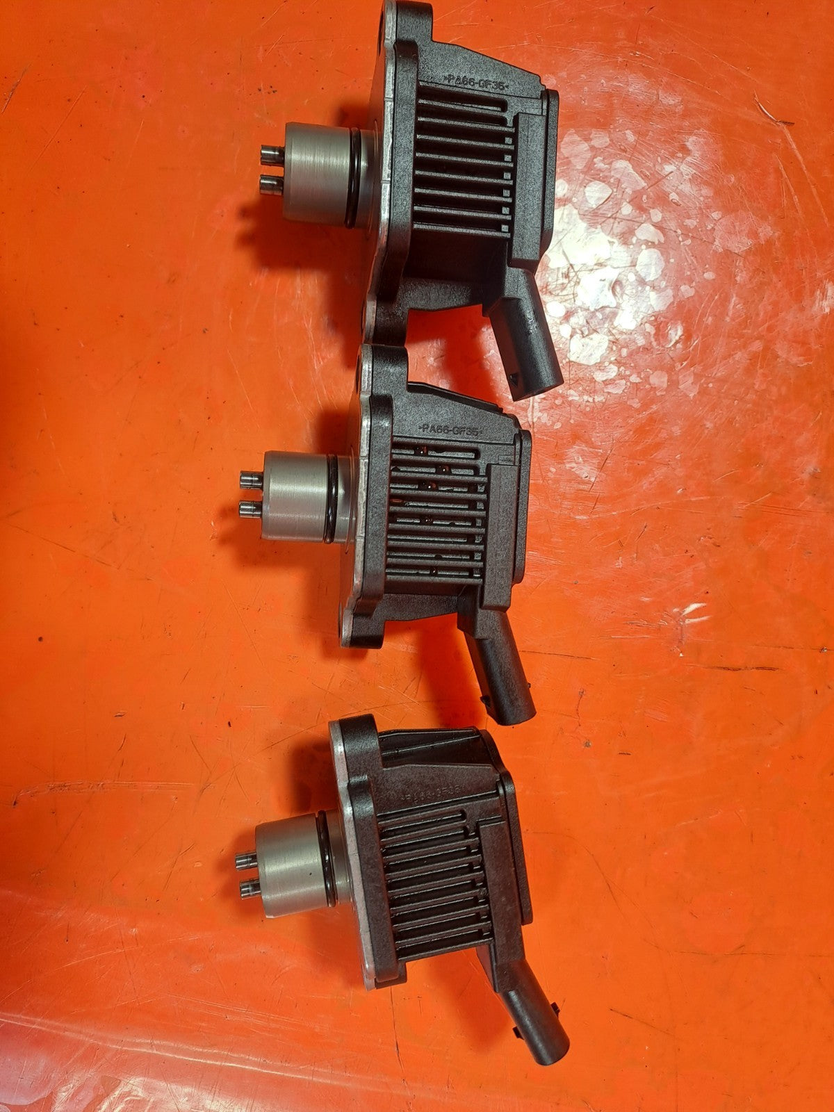 ebay-src:https://i.ebayimg.com/00/s/mtywmfgxmjaw/z/htgaaeswstdphnlz/$_57.jpg