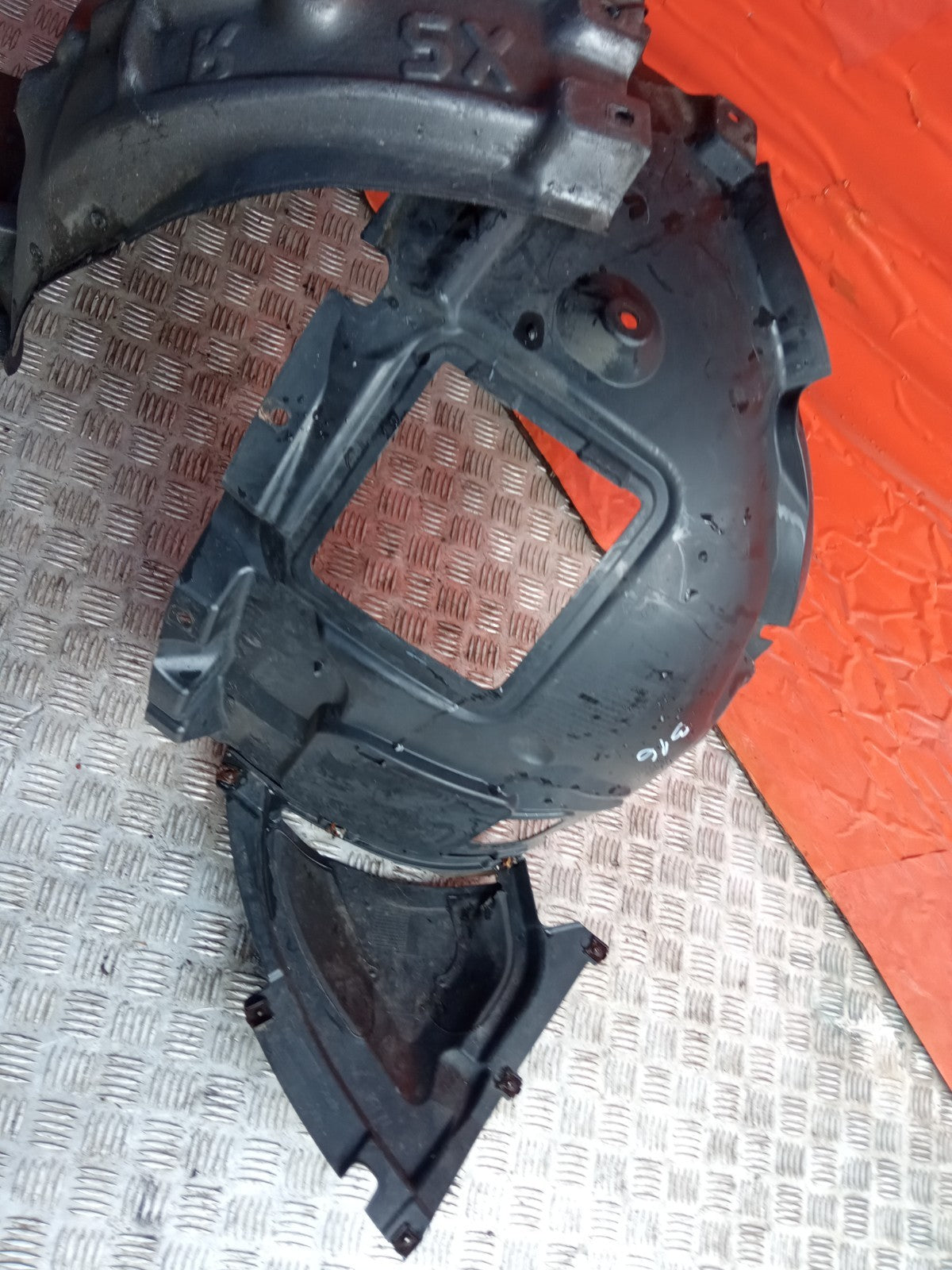 ✅2015 BMW 1 Series Sport F20 Front Right Wheel Arch Liner 276488 + Warranty A316 - Image 7