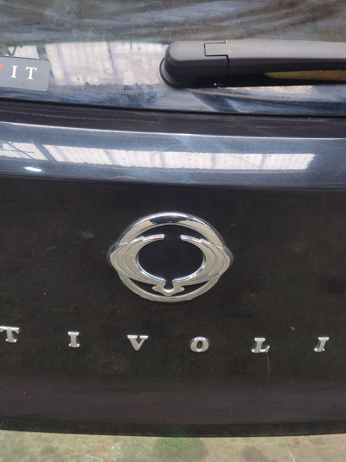 ✅SSANGYONG TIVOLI 1.6 DIESEL 2018 TAILGATE BLACK WHITE SPOILER Warranty A092 - Image 9