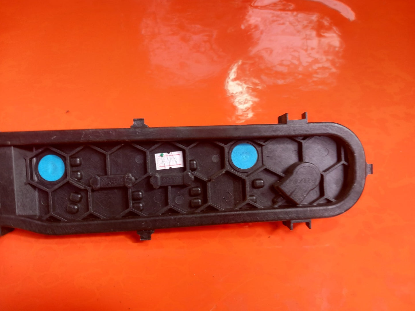 2024 Ford Transit Custom Rear Right Tail Light Bulb Cover Holder 00229266 A406 - Image 4