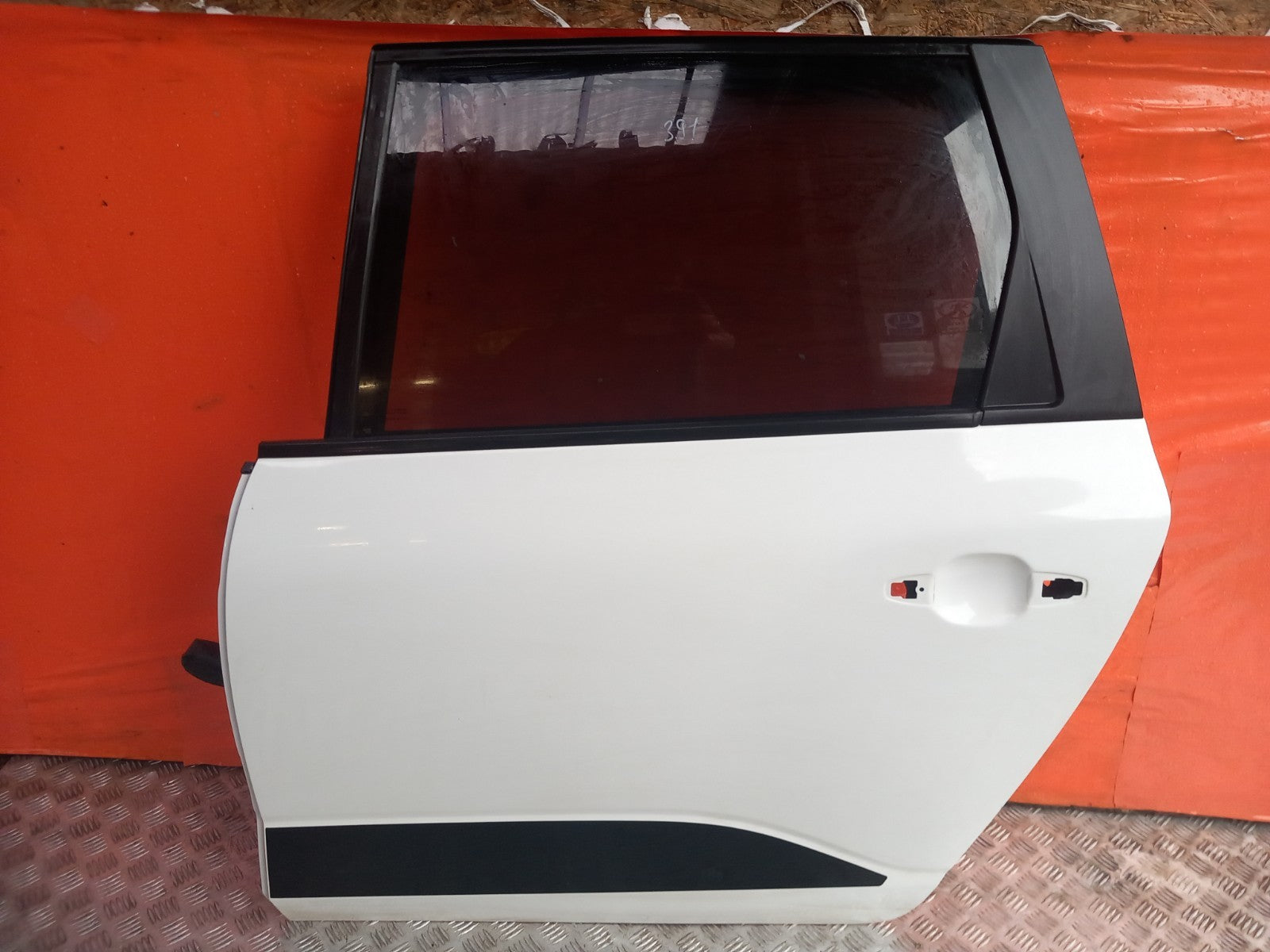 Dacia Jogger 1.0 Petrol 2024 Rear Left Door Bare White Warranty A391 - Image 2