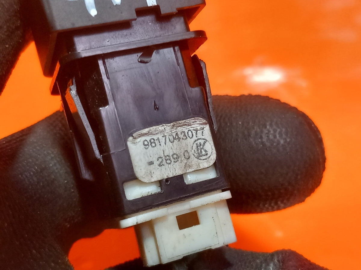 ebay-src:https://i.ebayimg.com/00/s/mtiwmfgxnjaw/z/px0aaeswuhfqvmai/$_57.jpg