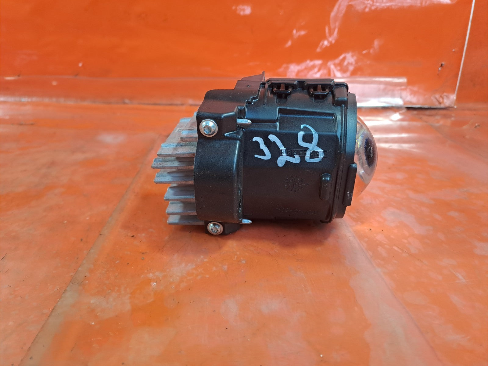 ebay-src:https://i.ebayimg.com/00/s/mtiwmfgxnjaw/z/3quaaesw2vfpr-ku/$_57.jpg