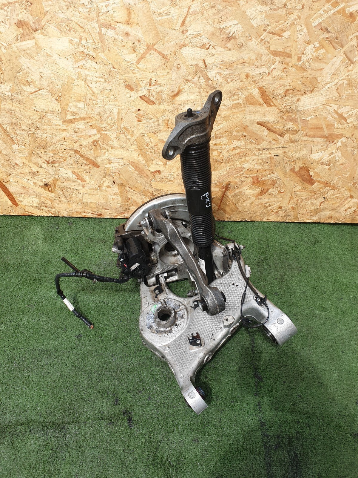 ✅2022 RANGE ROVER EVOQUE L551 REAR LEFT SUSPENSION HUB LEG L8D218080AB +WARRANTY - Image 1
