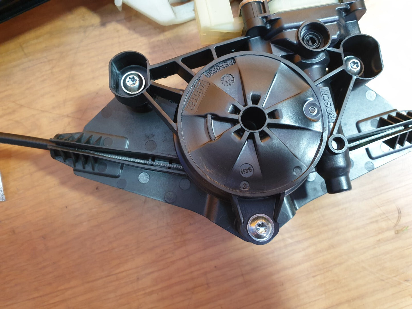 ✅Audi A3 8Y S Line 2021 Rear Left Window Regulator Motor 8Y0839461 + Warranty - Image 3