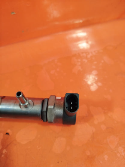 ✅BMW F20 116D 2.0 DIESEL 2011 FUEL INJECTOR RAIL 7809127 Warranty A236 - Image 4