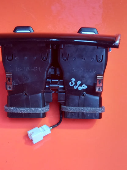 BMW X5 G05 Xdrive 50e M Sport 3.0 Petrol 2025 Rear Climate Heater Control Panel  - Image 10