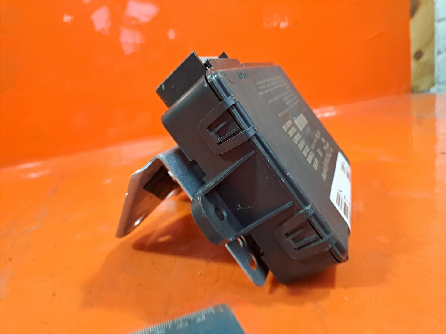 ✅2011 LAND ROVER DISCOVERY 4 L319 KEYLESS ENTRY MODULE ECU AH2219H440AG A239 - Image 8