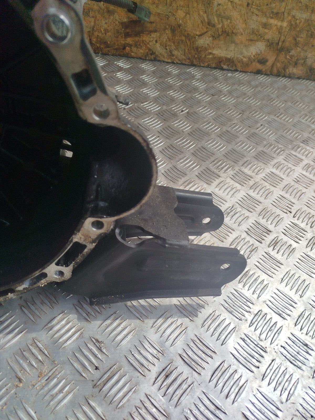 ✅Ssangyong Korando S 2013 2.0 Diesel 6 Speed Manual GEARBOX G1205-11984 A282 - Image 4