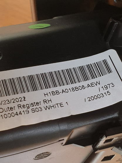 Ford Fiesta St-Line 2022 1.0 Petrol DASHBOARD TRIM H1BB-18835-DE H1BB-A018B08 - Image 8