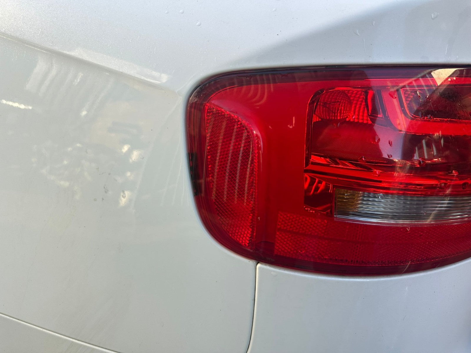 ✅2012 AUDI A4 B8 2.0D REAR LEFT OUTER TAIL LIGHT + WARRANTY A323 - Image 2