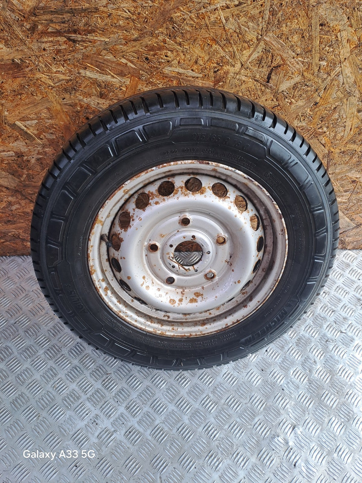 ✅VW CRAFTER CR35 2.0 DIESEL 2017 ALLOY WHEEL WITH TYRE 235/65 R16С A0014014802 - Image 11