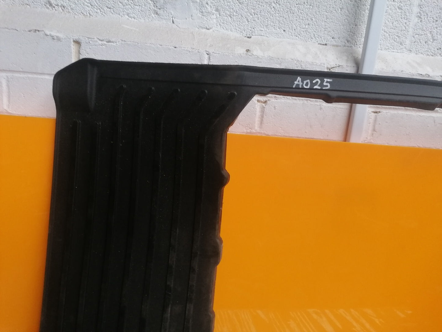 ebay-src:https://i.ebayimg.com/00/s/mtiwmfgxnjaw/z/hucaaoswsqfk9yec/$_57.jpg