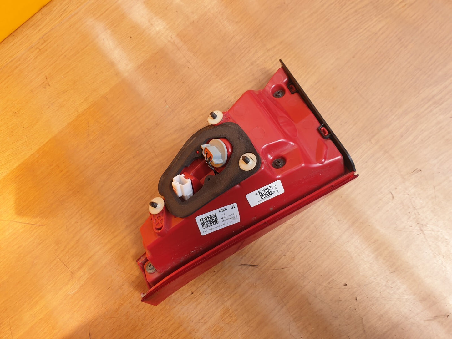 ebay-src:https://i.ebayimg.com/00/s/mtiwmfgxnjaw/z/ii4aaoswydrmo9ct/$_57.jpg