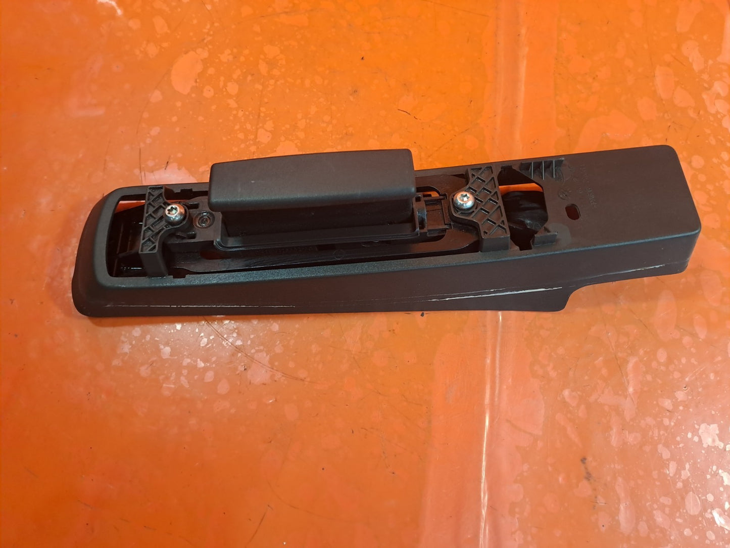 ebay-src:https://i.ebayimg.com/00/s/mtiwmfgxnjaw/z/gmaaaeswy6bpjzlh/$_57.jpg