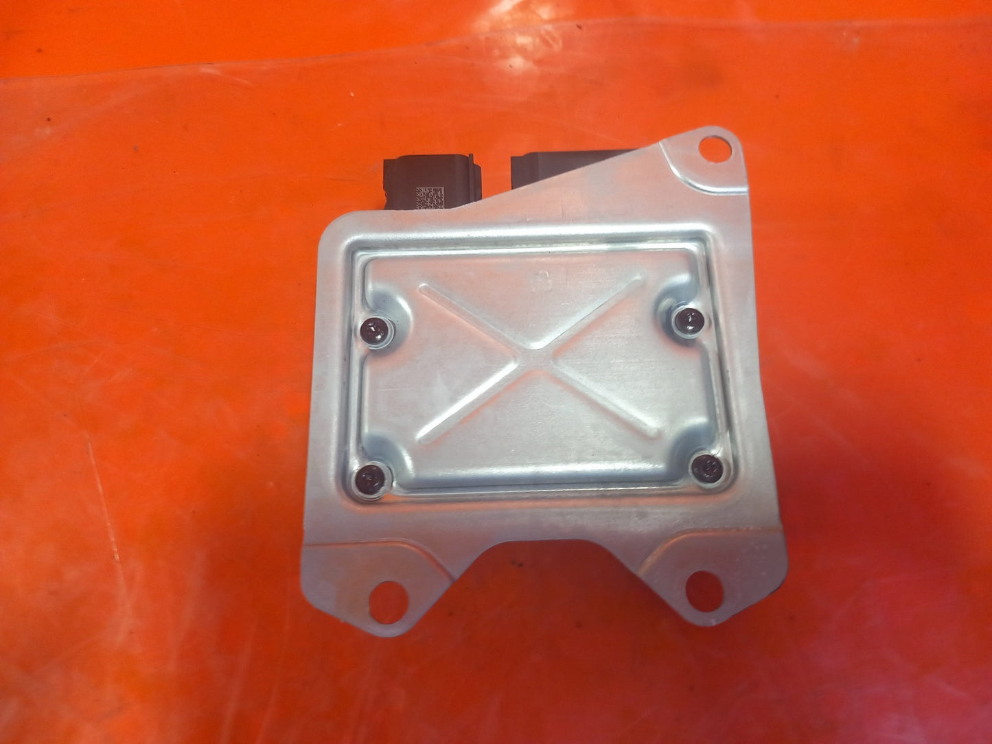 Land Rover Defender L663 3.0 Diesel 2025 ArBag Control Module R8E214D374AB A396 - Image 9