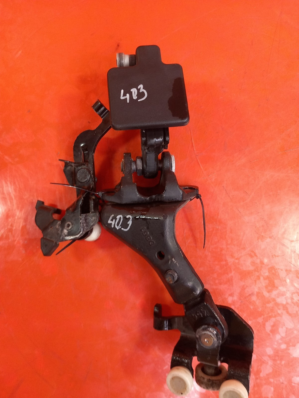 ebay-src:https://i.ebayimg.com/00/s/mtywmfgxmjaw/z/jqsaaeswzy5qec5z/$_57.jpg