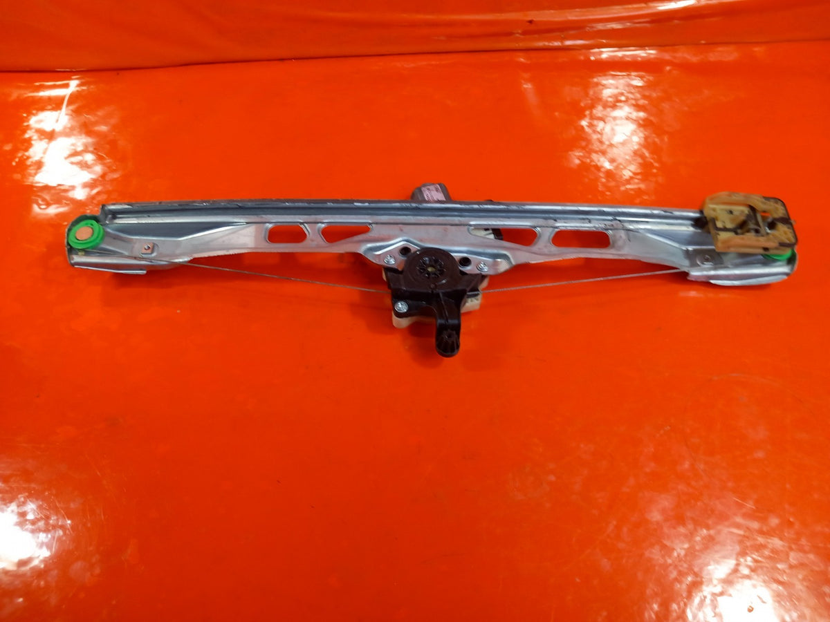 Ford Transit Custom 2.0 Diesel 2016 Front Right Door Window Regulator A409 - Image 2
