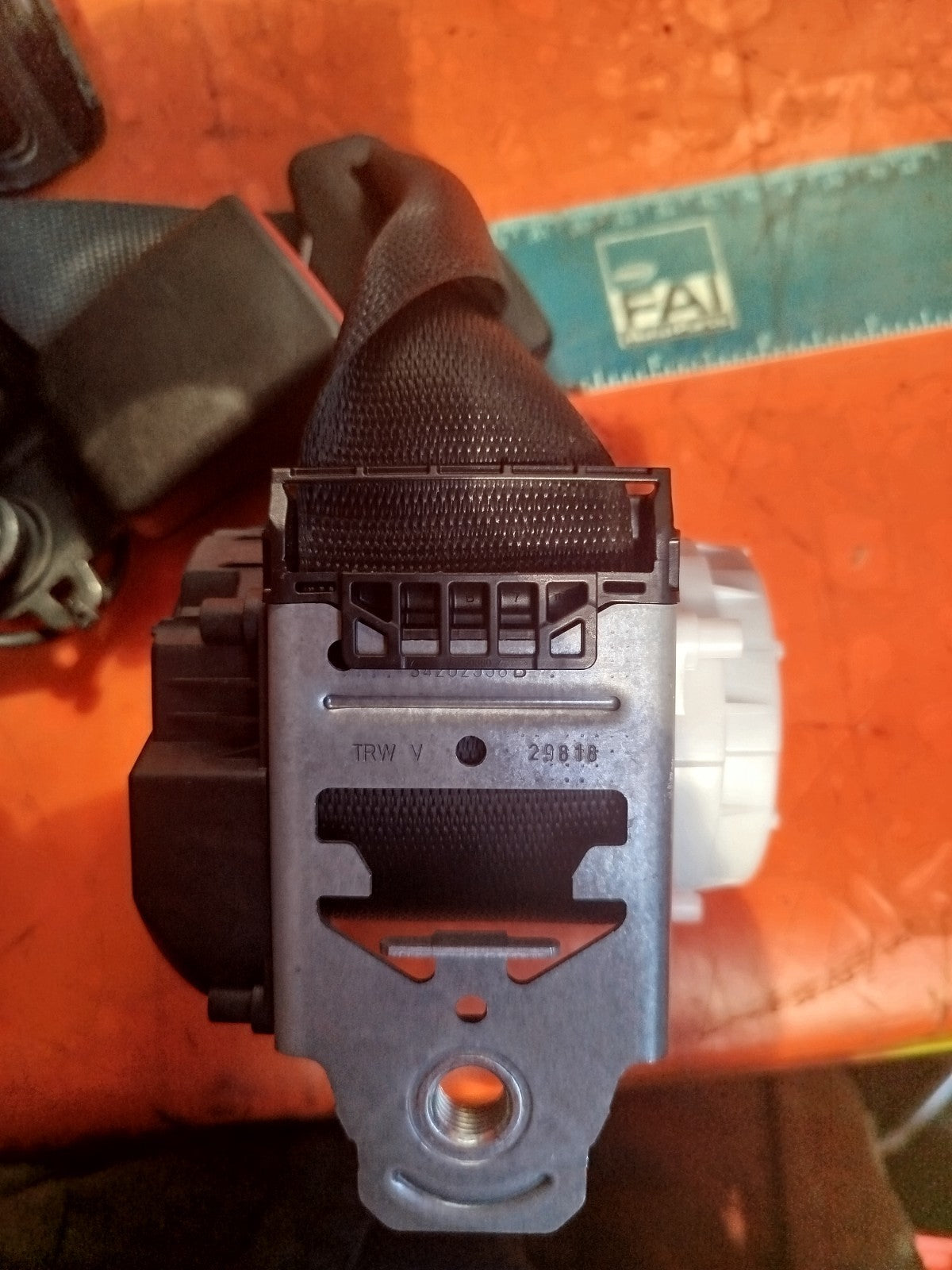 ✅MERCEDES W177 A180 SPORT 1.5 DIESEL 2019 REAR CENTRE SEAT BELT 34266607B A260 - Image 7
