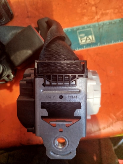 ✅MERCEDES W177 A180 SPORT 1.5 DIESEL 2019 REAR CENTRE SEAT BELT 34266607B A260 - Image 7