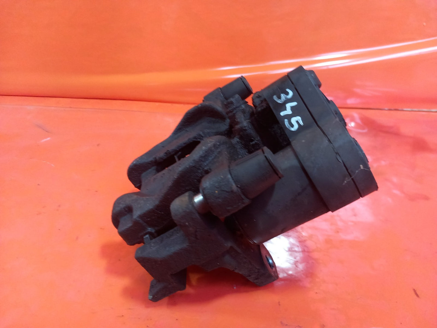 Ford Galaxy Zetec 2.0 Diesel 2019 Rear Left Electric Brake Caliper DG9C2D251H - Image 4