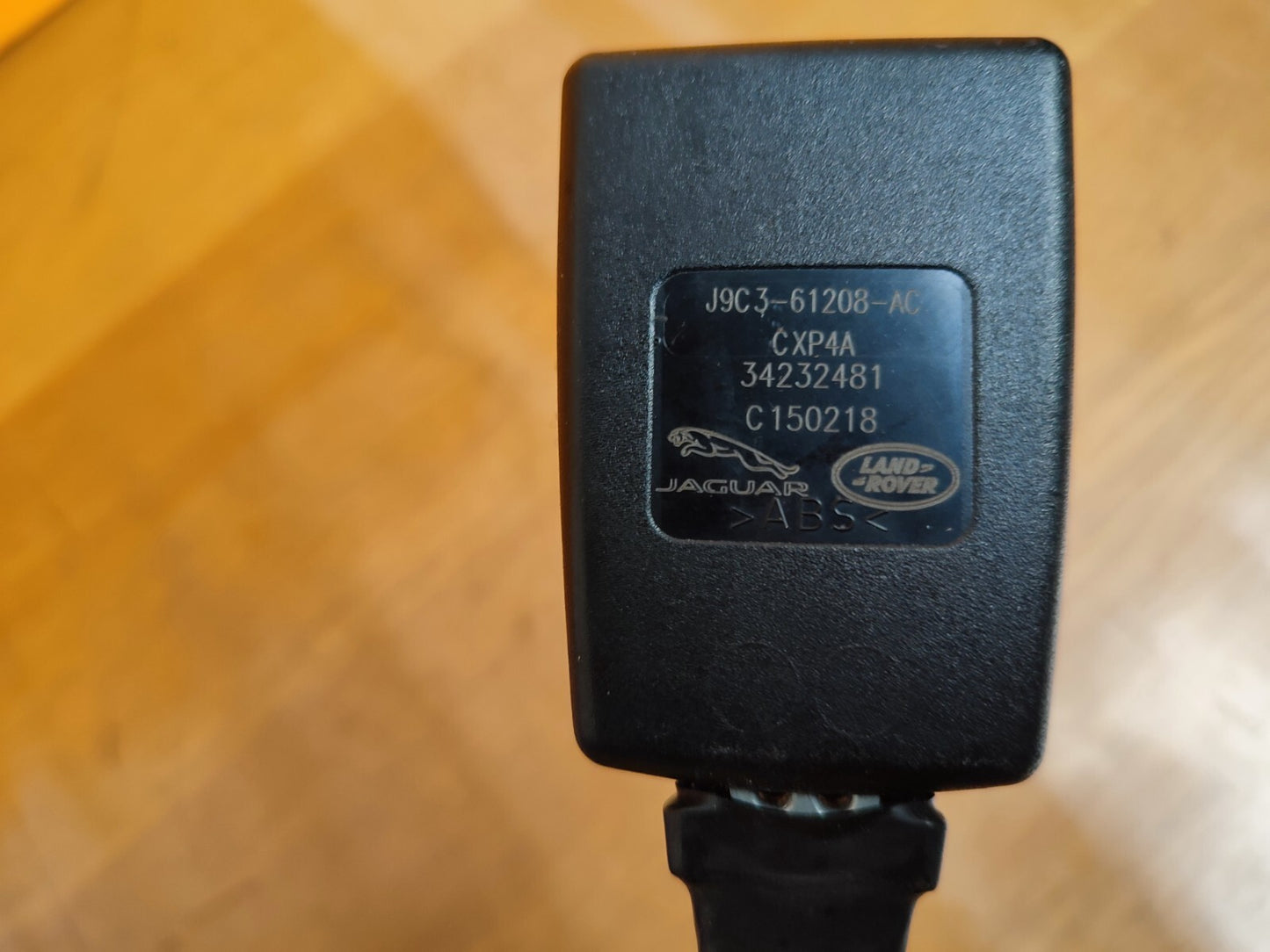 ✅2018 Jaguar E-Pace 2.0P Front Left Seat Belt Buckle J9C3-61208-AC Warranty A102 - Image 5