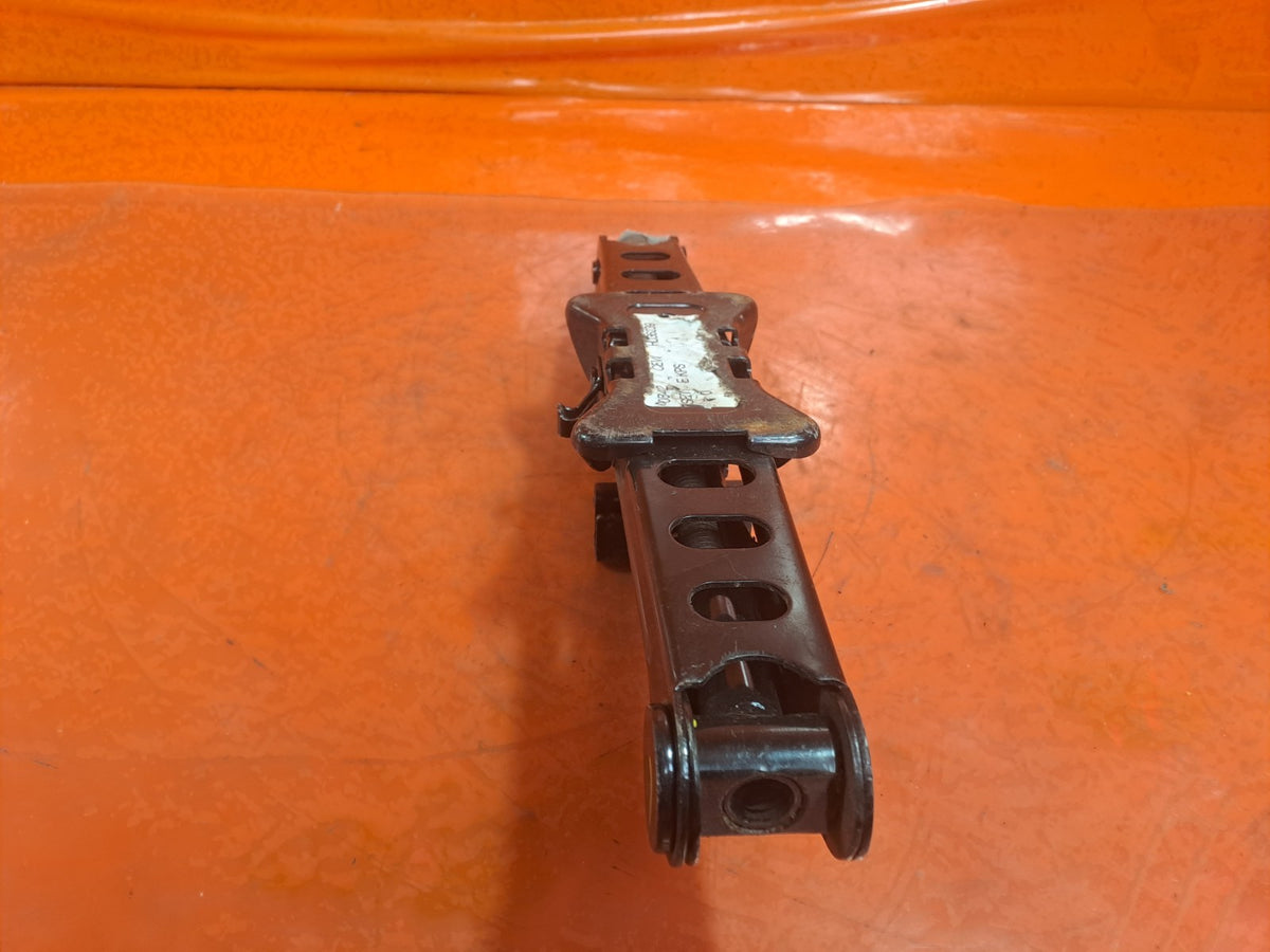 ebay-src:https://i.ebayimg.com/00/s/mtiwmfgxnjaw/z/t-4aaeswu3zqhxl5/$_57.jpg