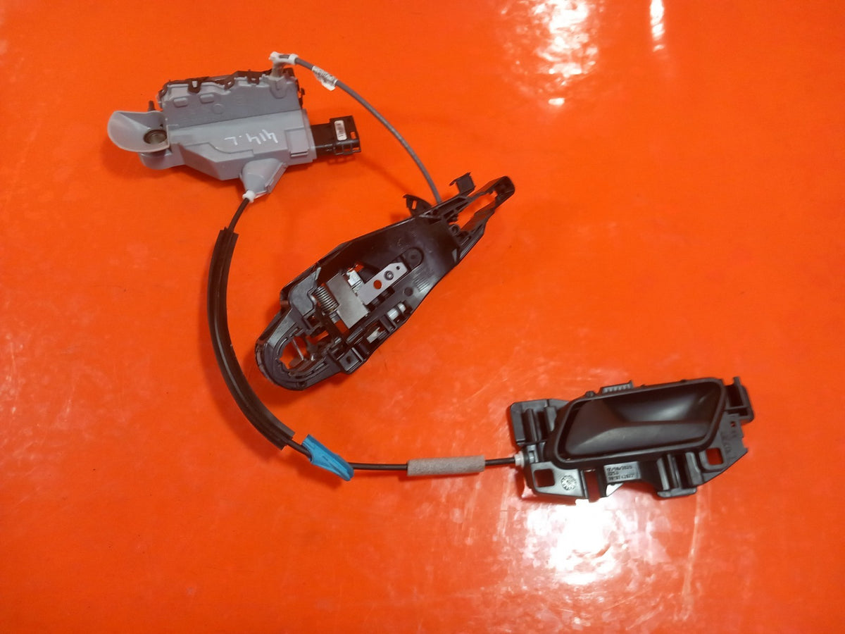 Vauxhall Combo MK4 1.5 Diesel 2020 Front Left Door Lock P1008924A00 A414 - Image 12