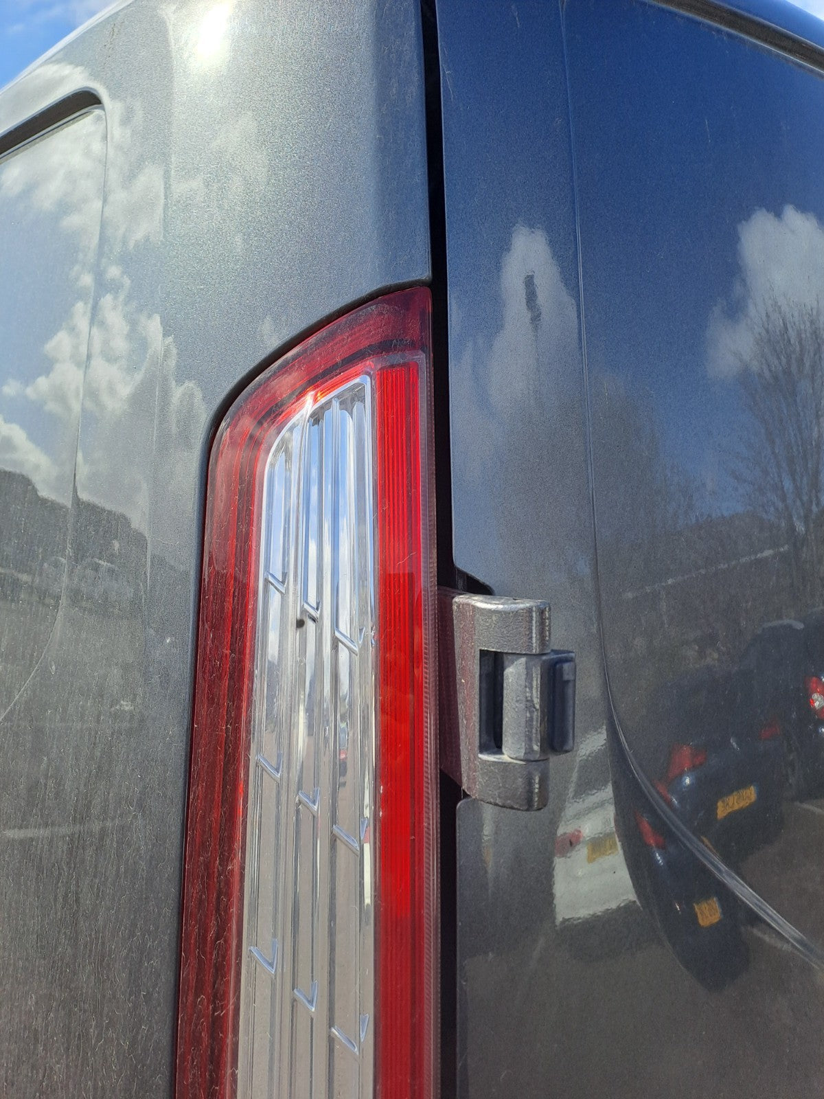 ✅2021 Ford Transit Custom Rear Left Tail Light BK21-13405-AJ + Warranty A372 - Image 2