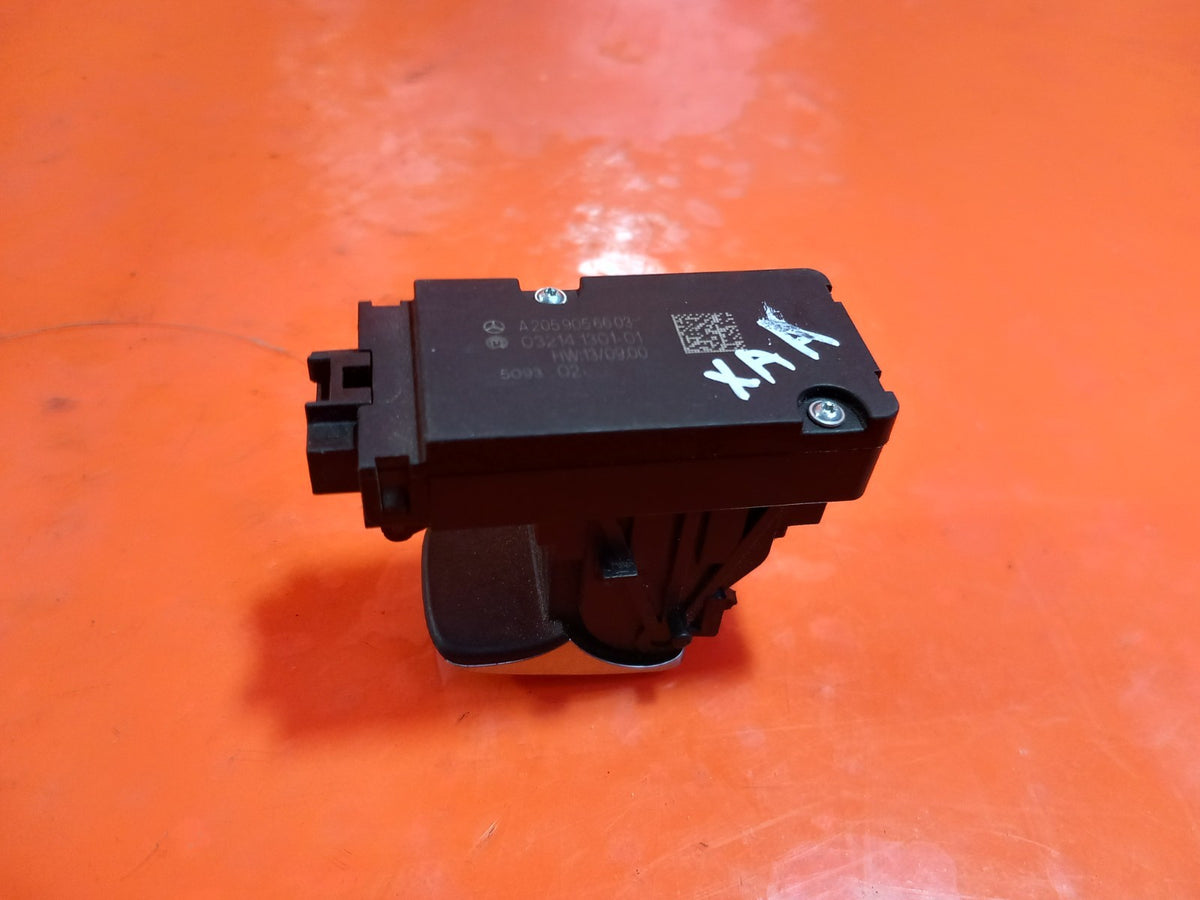 Mercedes C Class W205 Parking Handbrake Switch Button A2059056603 Warranty xAA - Image 7