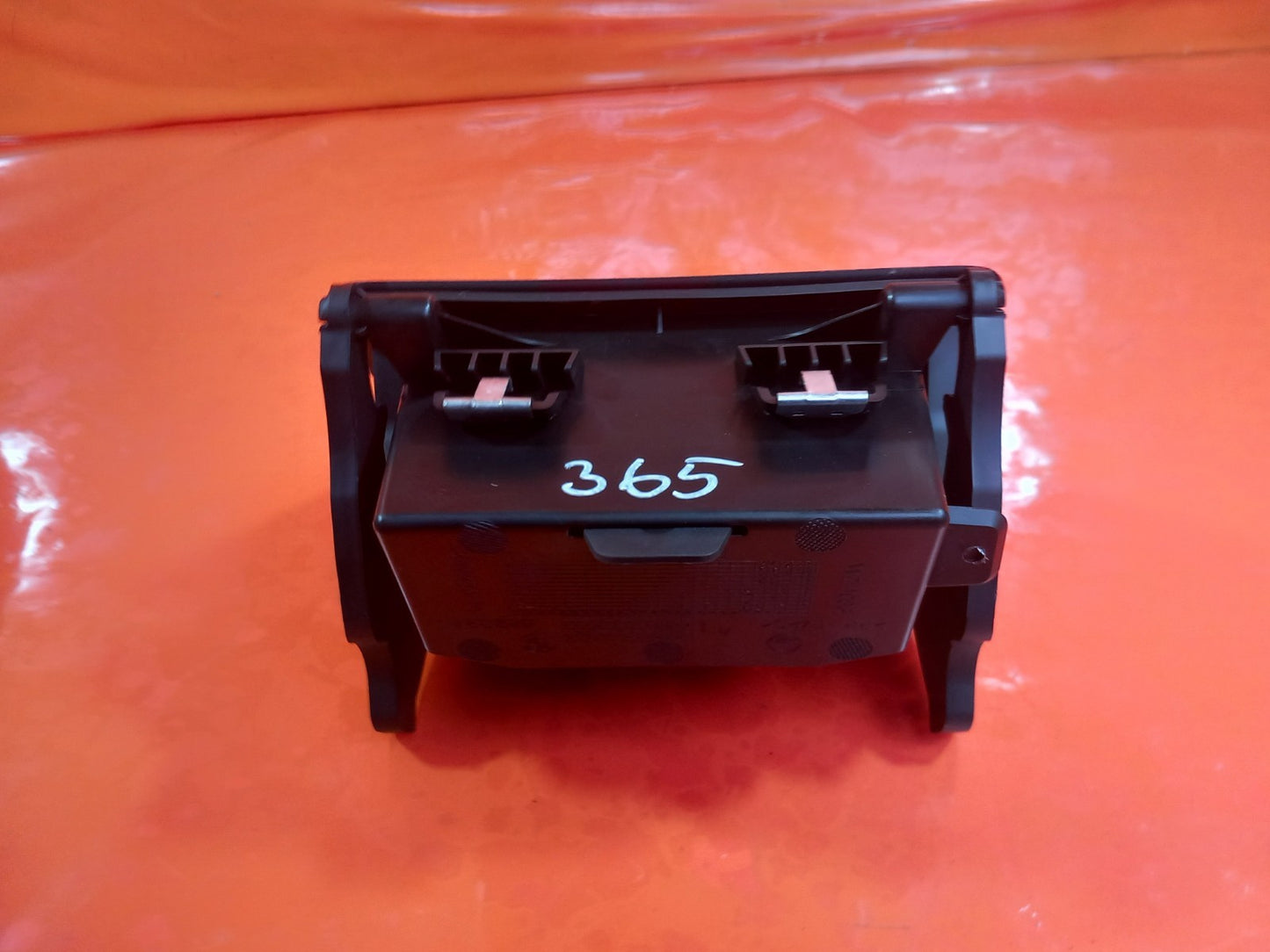 ebay-src:https://i.ebayimg.com/00/s/mtiwmfgxnjaw/z/ypyaaeswt3xqmx6t/$_57.jpg