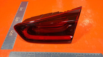 KIA XCEED 1.5 PETROL 2021 REAR RIGHT INNER TAIL LIGHT 92404J7350 Warranty A228 - Image 1