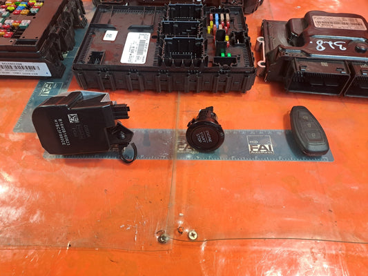 ✅2023 FORD PUMA TITANIUM ENGINE ECU KIT M1T1-12A650-HB + WARRANTY A328 - Image 2