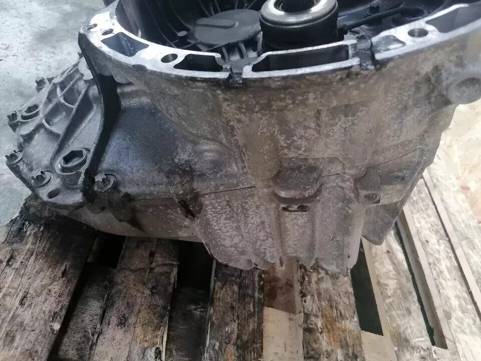 MERCEDES A200 W176 2.1 DIESEL 2015 6 SPEED MANUAL GEARBOX A1762610101 A047 - Image 10