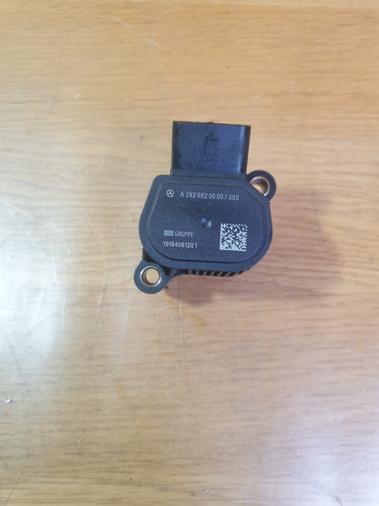 Mercedes 1.3 Petrol 2019-2022 Crankshaft Solenoid A2829820000 Warranty Xaa - Image 1