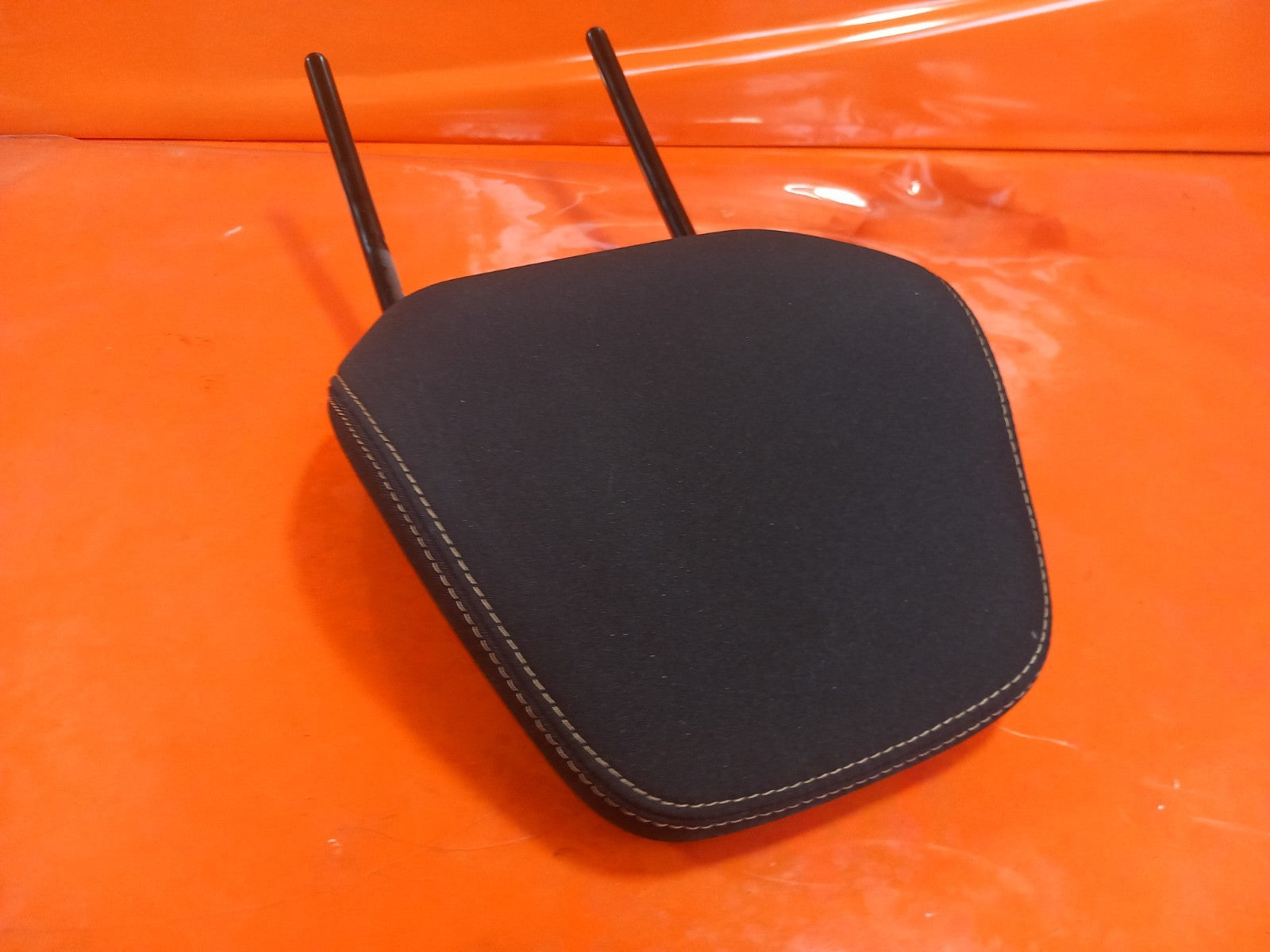 Dacia Jogger 1.0 Petrol 2024 Front Headrest Cloth Warranty A391 - Image 5