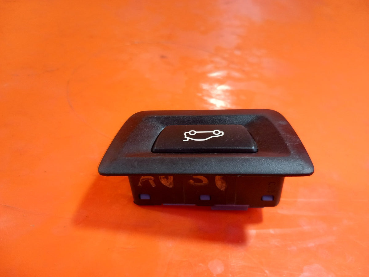2018 BMW 2 Series F56 F46 F45 Tailgate Open Switch 9275119 Warranty A036 - Image 3