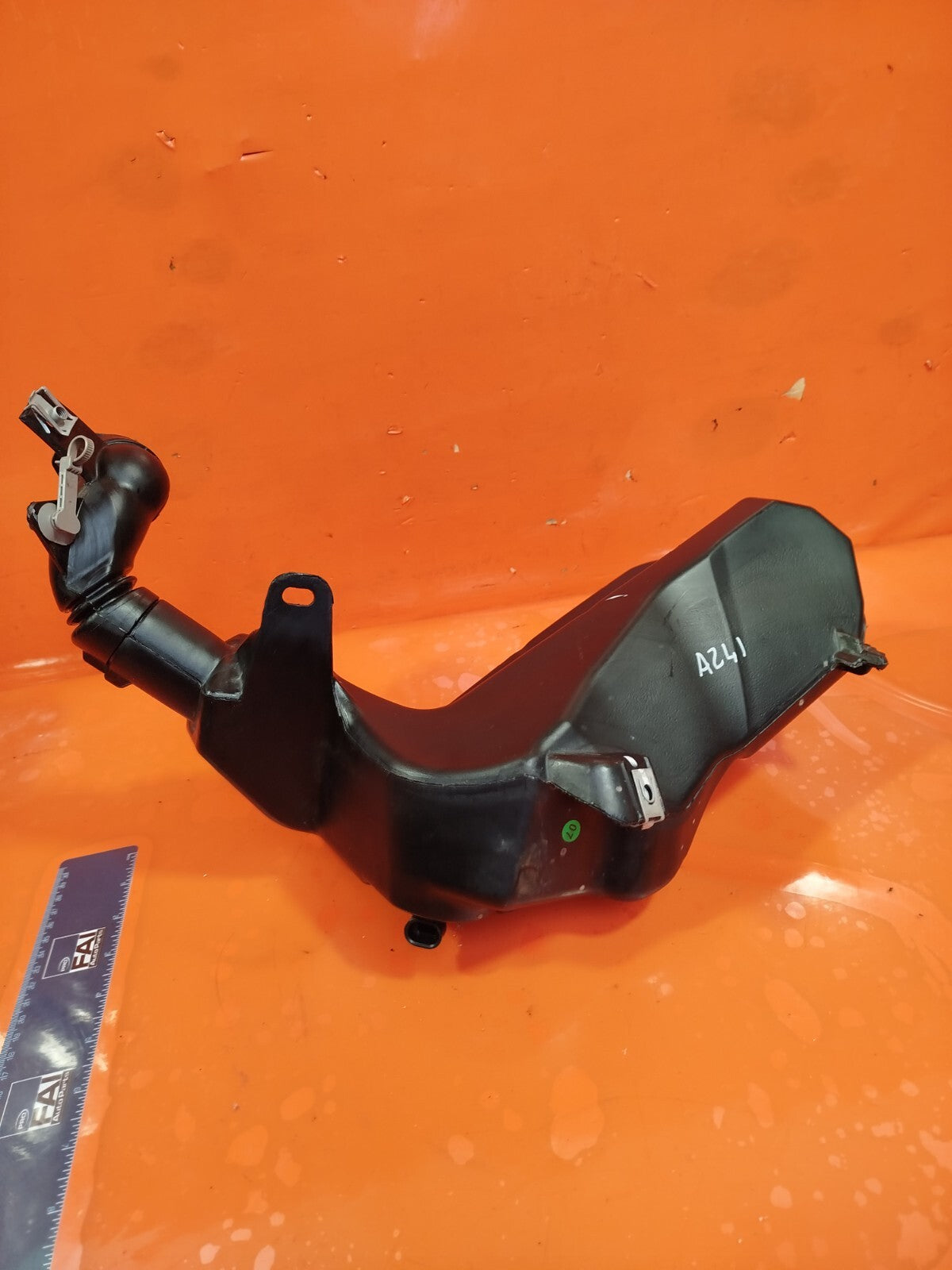 ebay-src:https://i.ebayimg.com/00/s/mtywmfgxmjaw/z/0qyaaoswxldnsqc5/$_57.jpg