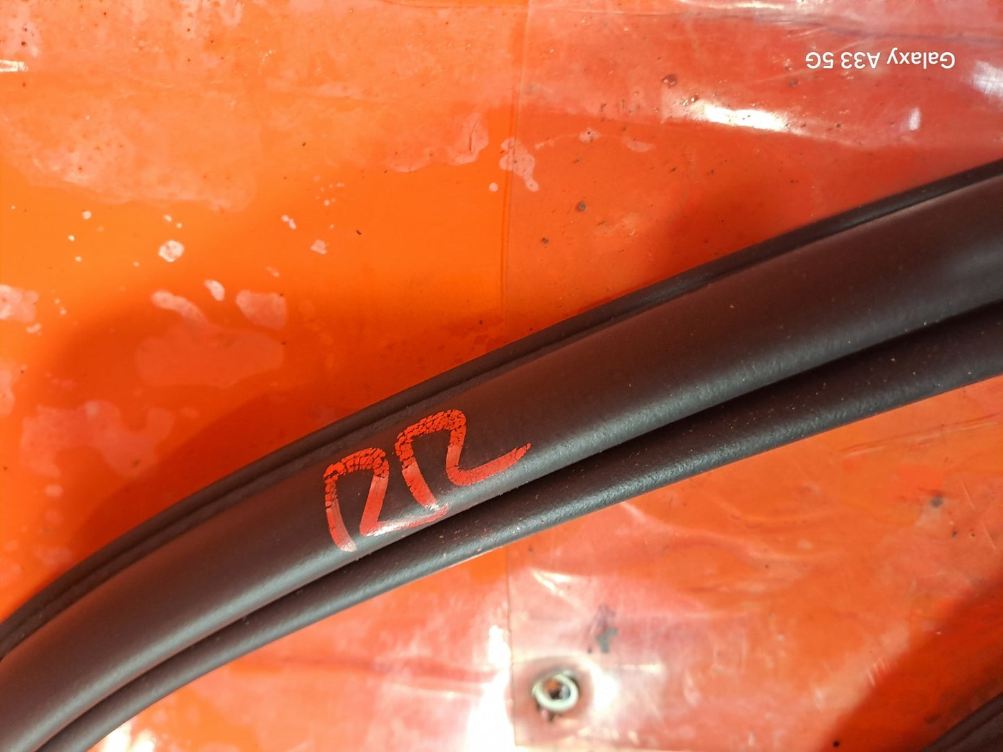 ✅POLESTAR 2 LONG RANGE 2023 REAR RIGHT DOOR SEAL RUBBER 31662570 A312 - Image 4