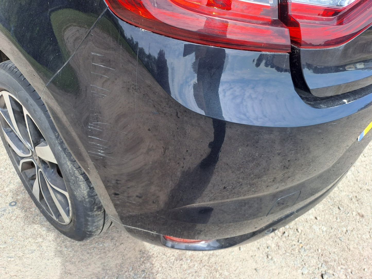 ✅2019 Renault Megane MK4 Iconic Rear Bumper Bare Black + Warranty A387 - Image 2