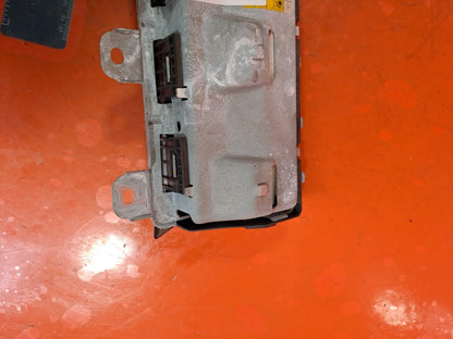 ✅MERCEDES W176 A180 AMG SPORT 1.5 DIESEL 2015 FRONT RIGHT KNEE ARBAG Warranty - Image 8