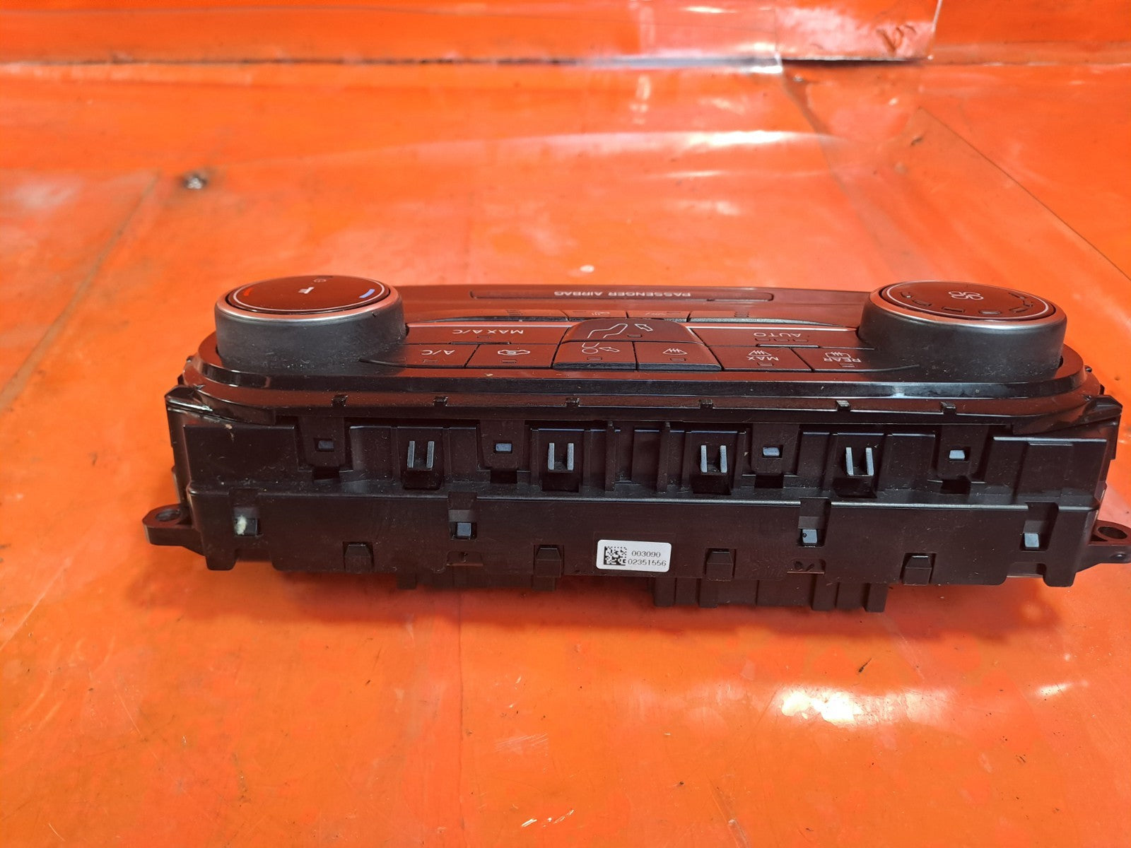 ✅2023 FORD PUMA TITANIUM HEAT CONTROL PANEL MN1T-18C612-HD + WARRANTY A328 - Image 4