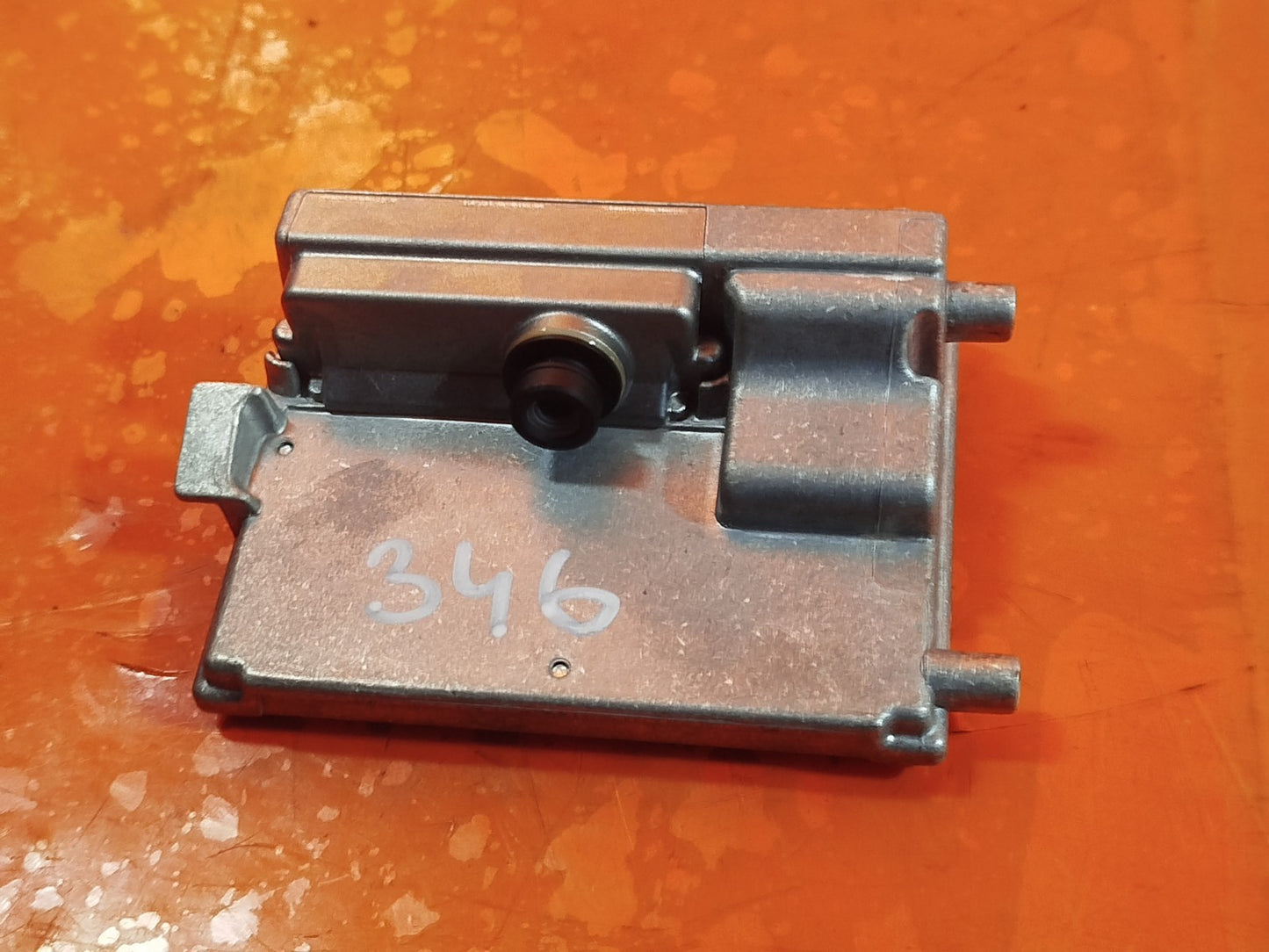 ebay-src:https://i.ebayimg.com/00/s/mtiwmfgxnjaw/z/whiaaeswt5fpex9y/$_57.jpg