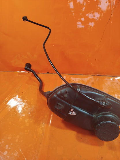 ✅MERCEDES W176 A180 1.5 DIESEL 2013 EXPANSION COOLANT TANK A0005840807 Warranty - Image 2