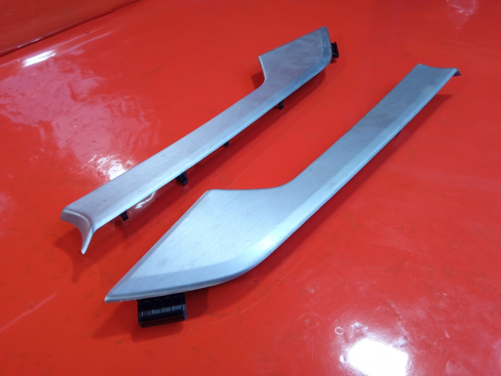 ✅Audi A4 S Line 2.0 TDI 2018 Door Card Moulding Trims Pair 8W0867410 Warranty - Image 5