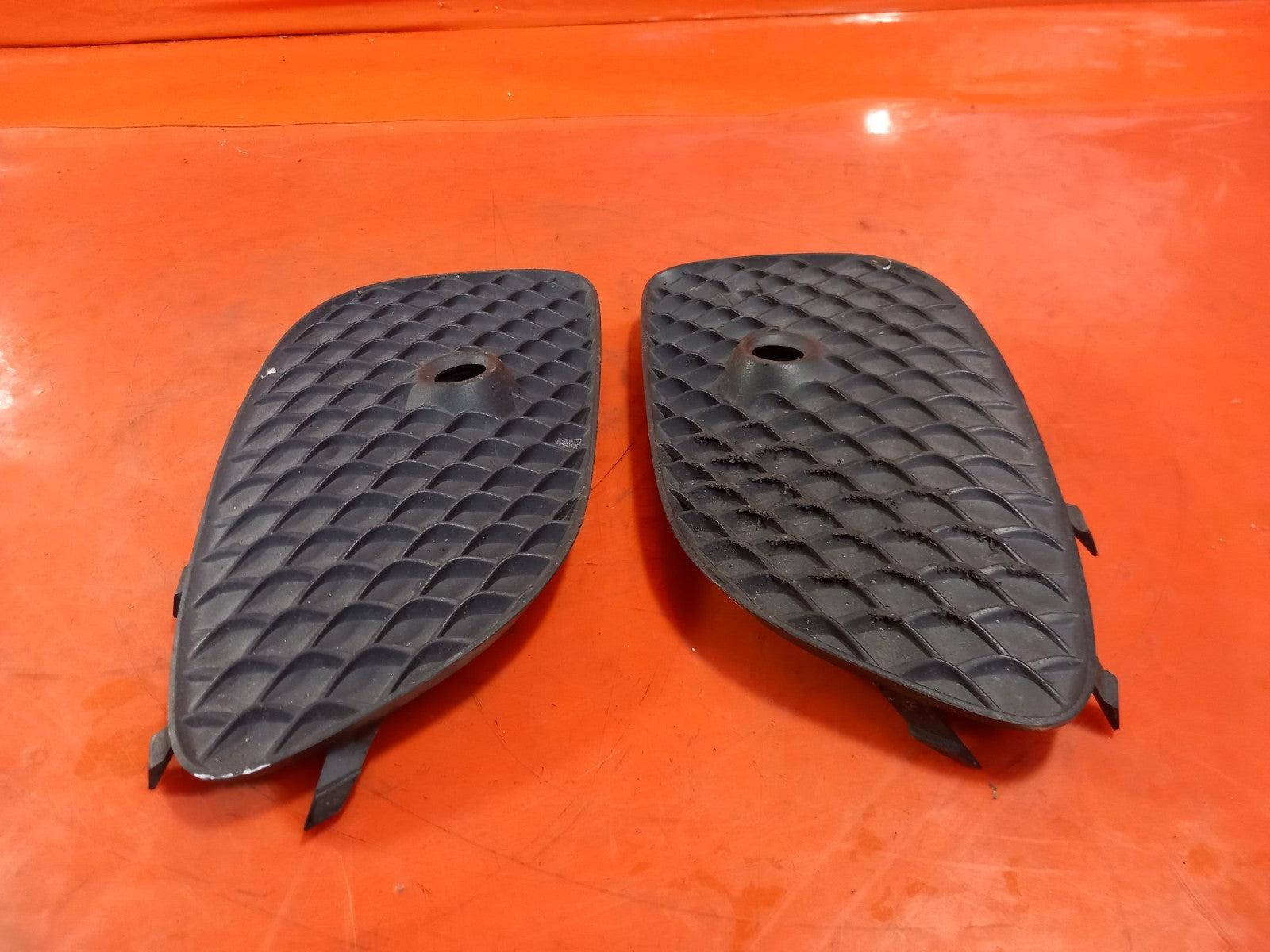 2019 Mercedes A Class W177 Front Bumper Lower Grill Pair A1778853200 A382 - Image 6
