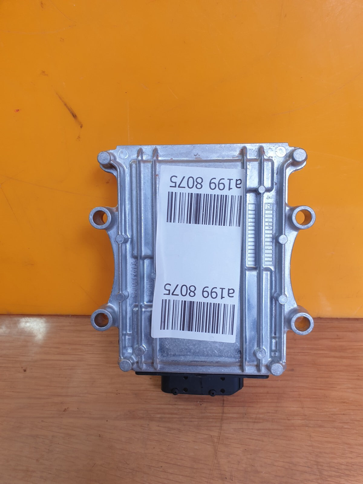 ebay-src:https://i.ebayimg.com/00/s/mtywmfgxmjaw/z/as8aaoswiexmkmxa/$_57.jpg