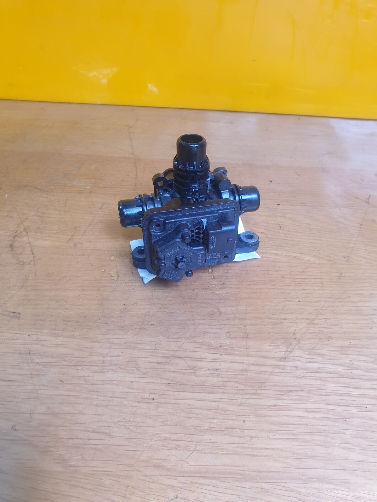ebay-src:https://i.ebayimg.com/00/s/mtywmfgxmjaw/z/lywaaoswitlmbejf/$_57.jpg